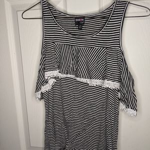 Ransom Girl Stripped Cold shoulder Top